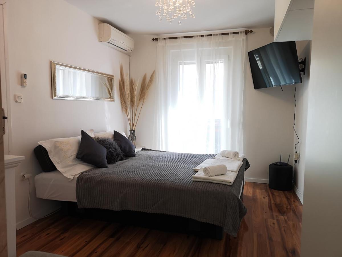 Apartments Spiro Сплит Екстериор снимка