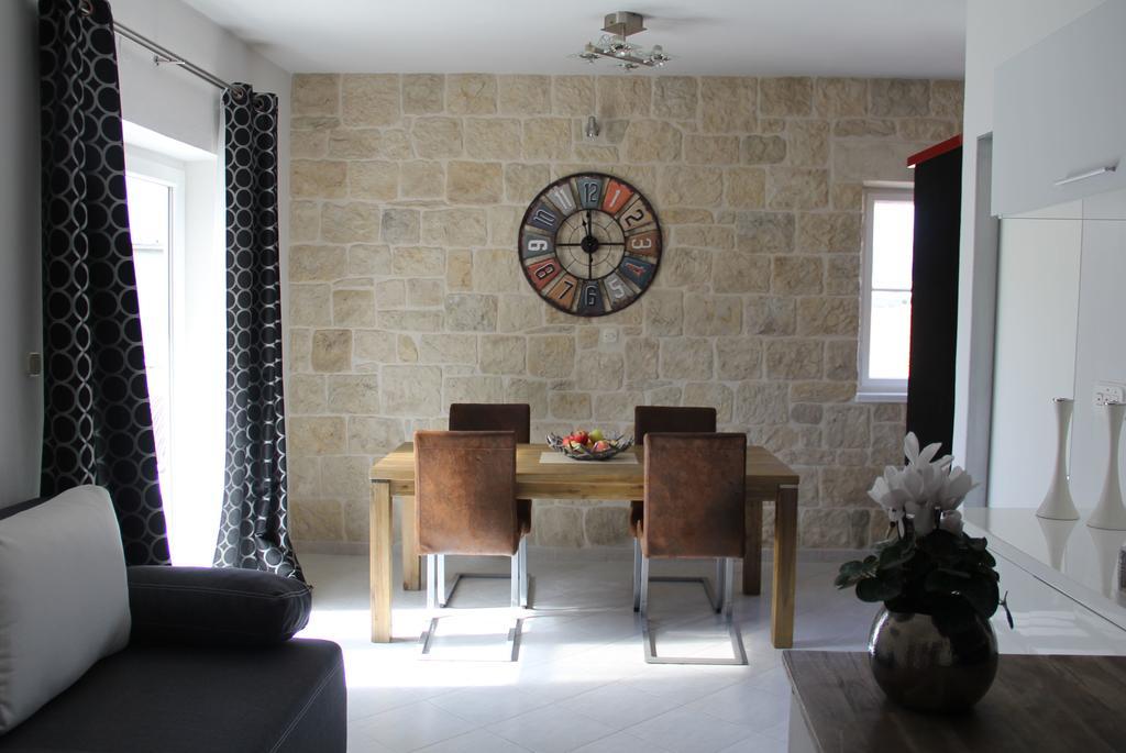 Apartments Spiro Сплит Екстериор снимка